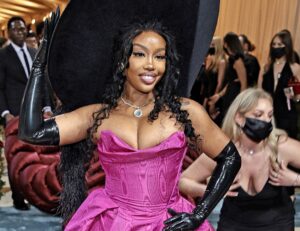 SZA Thought Drake Was ‘Sabotaging’ Her With ‘Slime You Out’ Vocals
