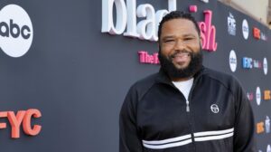 Anthony Anderson Jokes About Black-ish Emmys Snub: ‘Can You Believe This Shit?’