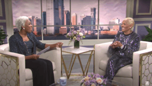 Since We All Need a Reason to Smile This Morning, Let’s Revisit Dionne Warwick’s Cameo on SNL